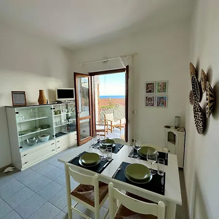 Li Cuppulati House *