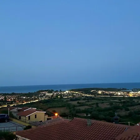 Li Cuppulati House *